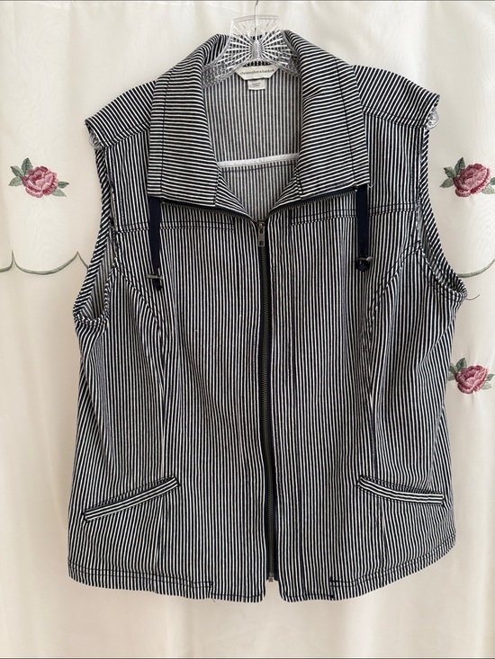 Christopher & Banks Jackets & Blazers - Christopher & Banks Denim Navy & White Striped Vest with Front Zipper & Pockets